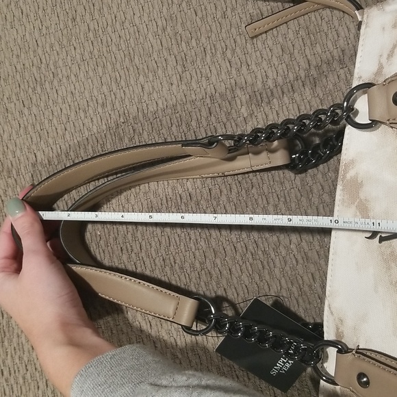 Vera Wang Satchel Purse - Picture 10 of 16